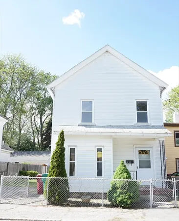 $425,000 | 18 Sutherland Street, Lowell, MA 01850