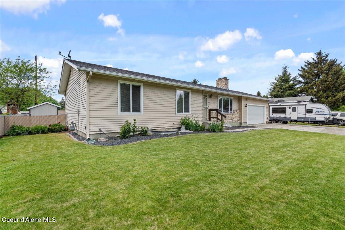 9675 North Valley Way Hayden, ID 83835 - Photo 4 of 50 04-Front of Home