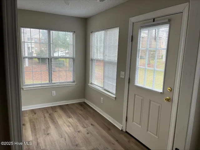 $1,400 | 2900 Mulberry Lane, Unit A, Greenville, NC 27858