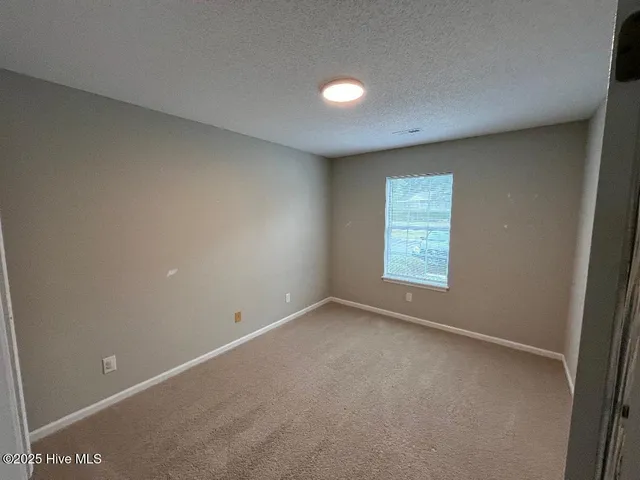 $1,400 | 2900 Mulberry Lane, Unit A, Greenville, NC 27858