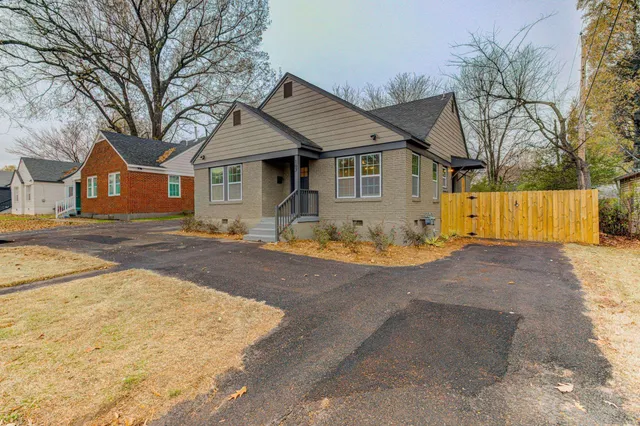 $249,000 | 105 North Holmes Street, Memphis, TN 38111