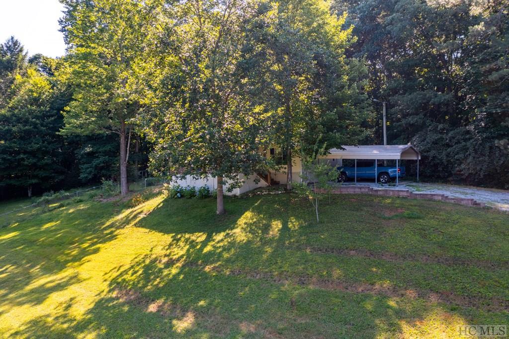 135 Pat Rogers Road Franklin, NC 28734 - Photo 24 of 25 Gallery Image 24