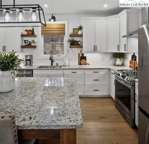 $439,900 | 399 Crestview Mountain Drive, Ennice, NC 28623