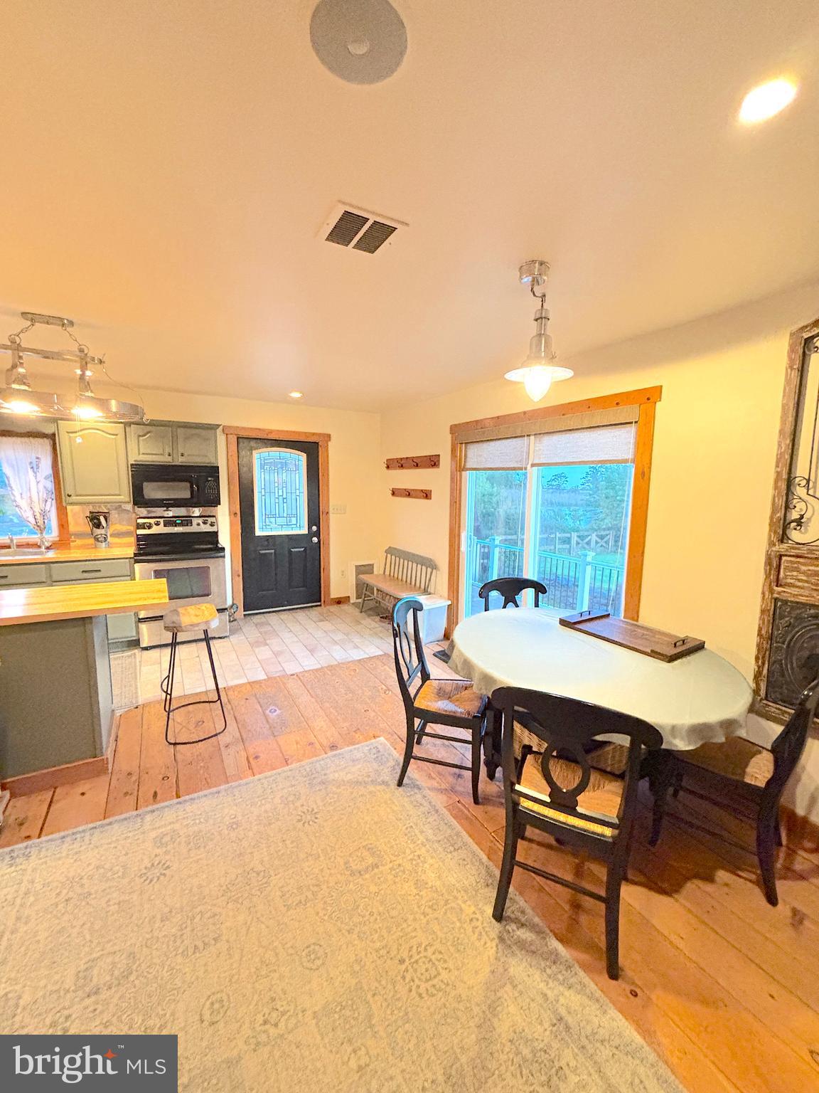 64 Island Road Bridgeport, NJ 08014 - Photo 27 of 59 Kitchen