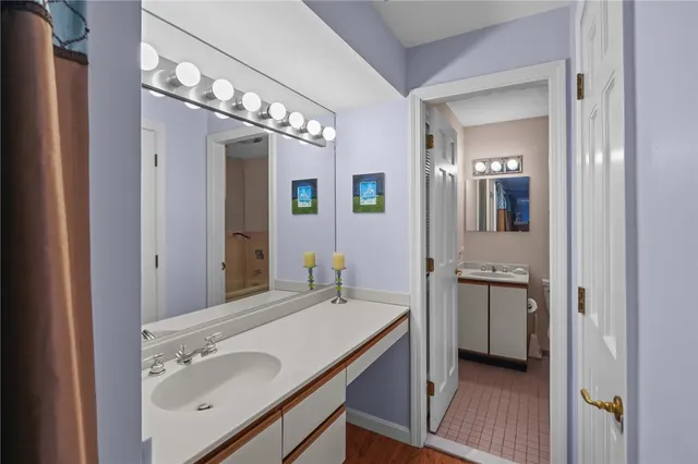 $1,195,000 | 68 Riverscape Lane, Tiverton, RI 02878