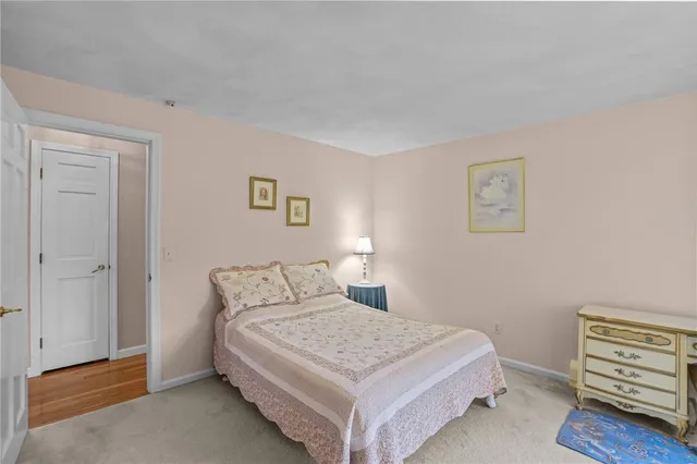 $1,195,000 | 68 Riverscape Lane, Tiverton, RI 02878