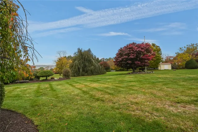 $1,195,000 | 68 Riverscape Lane, Tiverton, RI 02878