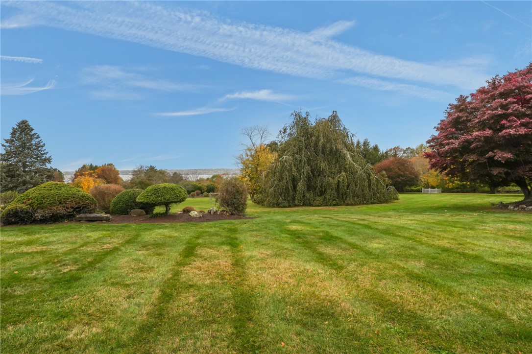 68 Riverscape Lane Tiverton, RI 02878 - Photo 46 of 50 Gallery Image 46
