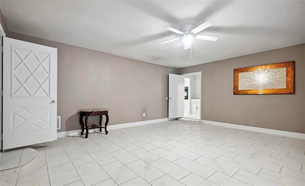 2026 Airbase Road Alexandria, LA 71303 - Photo 11 of 28 Gallery Image 11