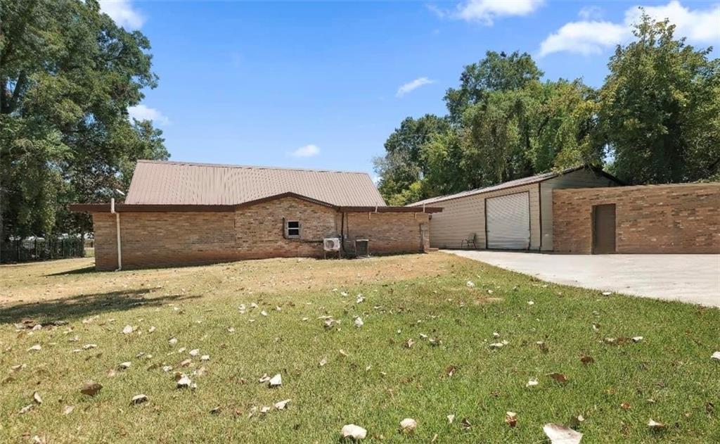 2026 Airbase Road Alexandria, LA 71303 - Photo 27 of 28 Gallery Image 27
