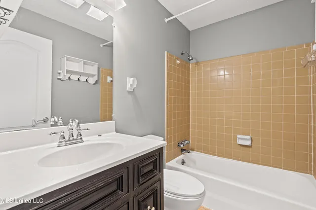 $399,000 | 1945 Pryor Road, Coldwater, MS 38618