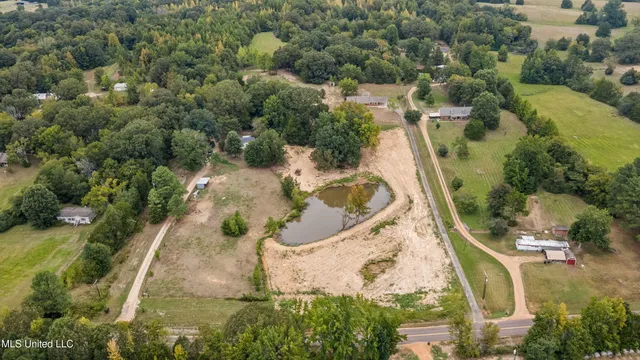 $399,000 | 1945 Pryor Road, Coldwater, MS 38618