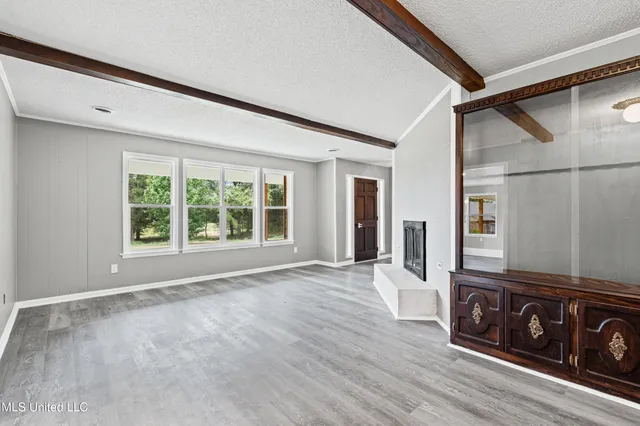 $399,000 | 1945 Pryor Road, Coldwater, MS 38618