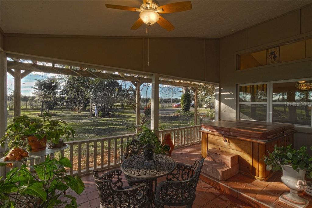 3327 Powerline Road Lithia, FL 33547 - Photo 19 of 25 Gallery Image 19