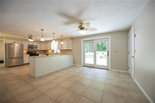 $999,999 | 420 Chestnut Street, Seekonk, MA 02771