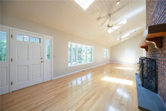 $999,999 | 420 Chestnut Street, Seekonk, MA 02771