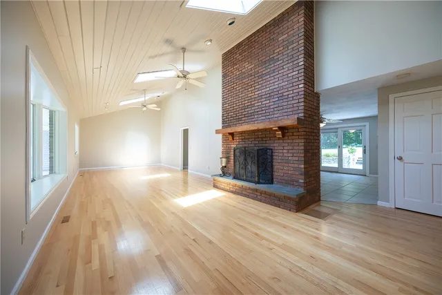 $999,999 | 420 Chestnut Street, Seekonk, MA 02771