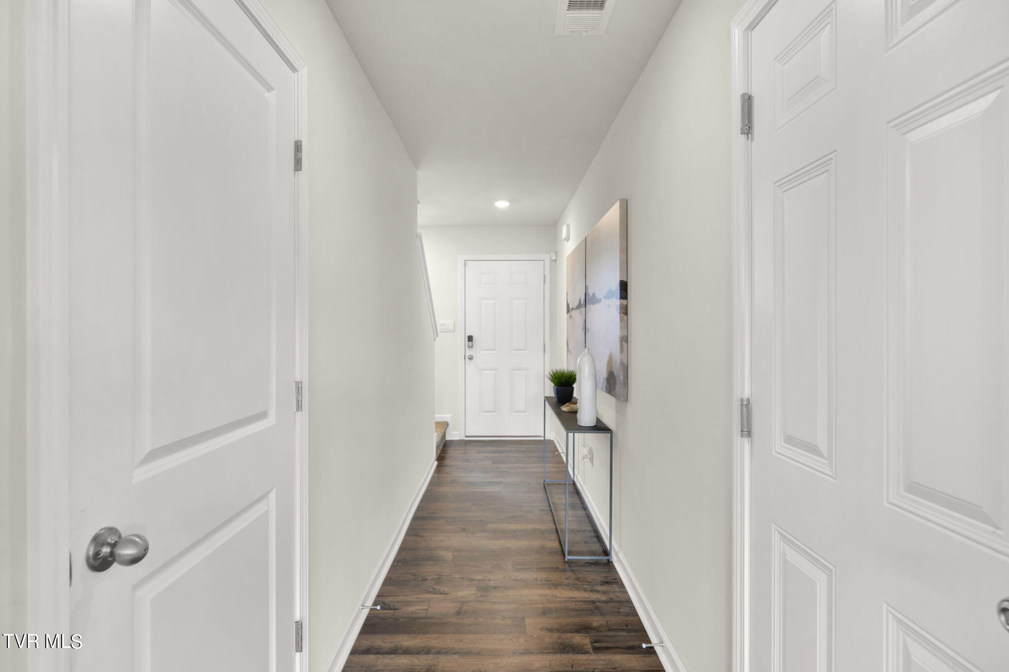 1076 Edison Road Johnson City, TN 37615 - Photo 14 of 34 16-web-or-mls-_DSC8475-13-13
