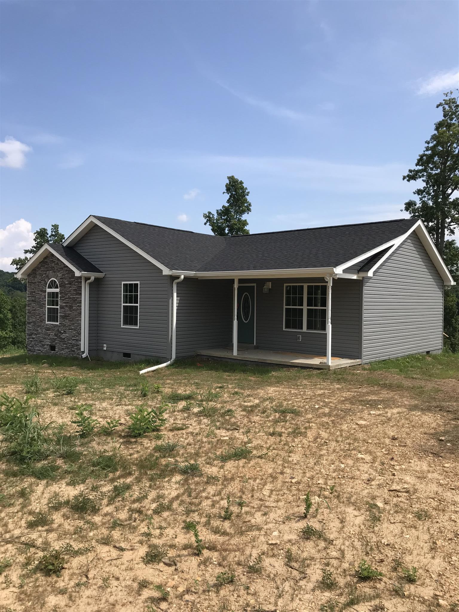 127 Highpoint Road Erin, TN 37061 - Photo 2 of 18 Gallery Image 2