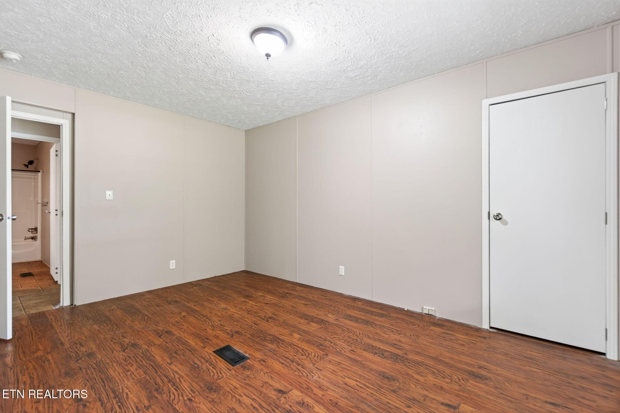 198 Byers Road Crossville, TN 38571 - Photo 12 of 27 Gallery Image 12