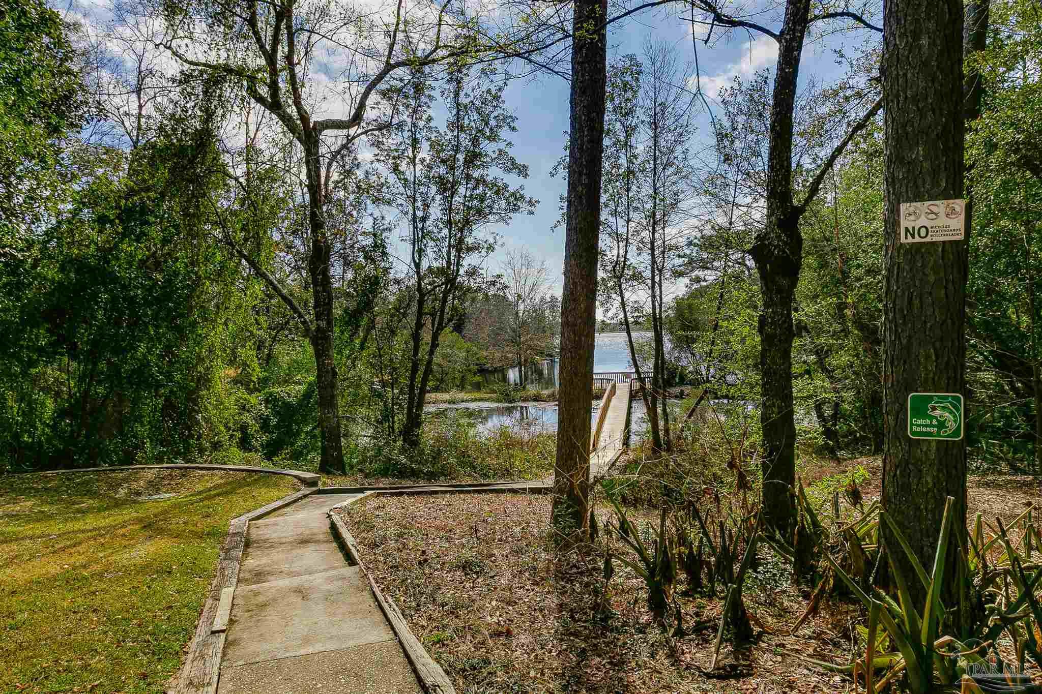 5236 Rowe Trail Pace, FL 32571 - Photo 34 of 42 Gallery Image 34