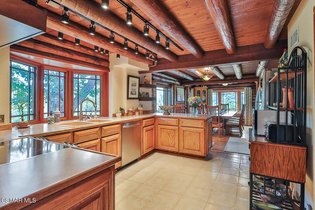 3030 Triunfo Canyon Road Agoura Hills, CA 91301 - Photo 30 of 51