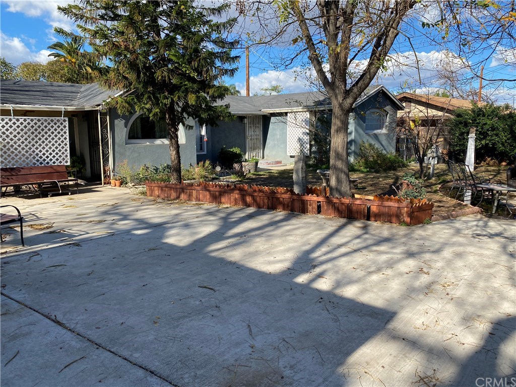 2590 Lime Street Riverside, CA 92501 - Photo 1 of 1