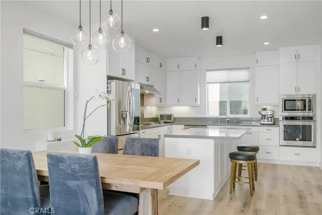 $1,500,000 | 637 Cardiff Reef, Costa Mesa, CA 92627