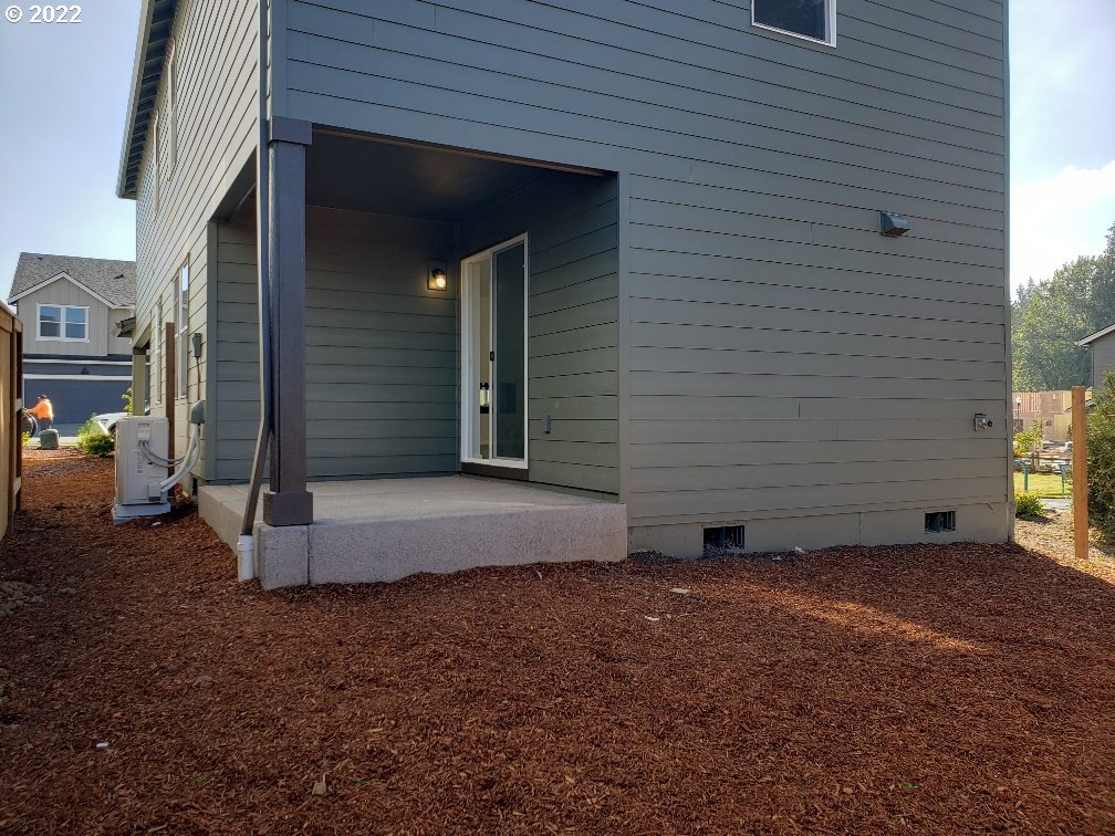223 Northeast 28th Court Ridgefield, WA 98642 - Photo 25 of 28 Backyard