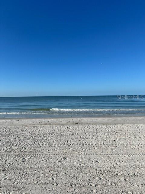 16308 Gulf Boulevard, Unit 103 Redington Beach, FL 33708 - Photo 19 of 23 a view of a room