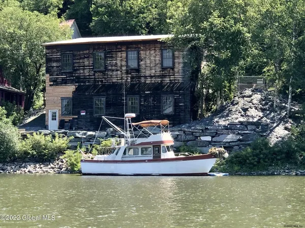 $99,900 | 76 North Williams Street, Whitehall, NY 12887