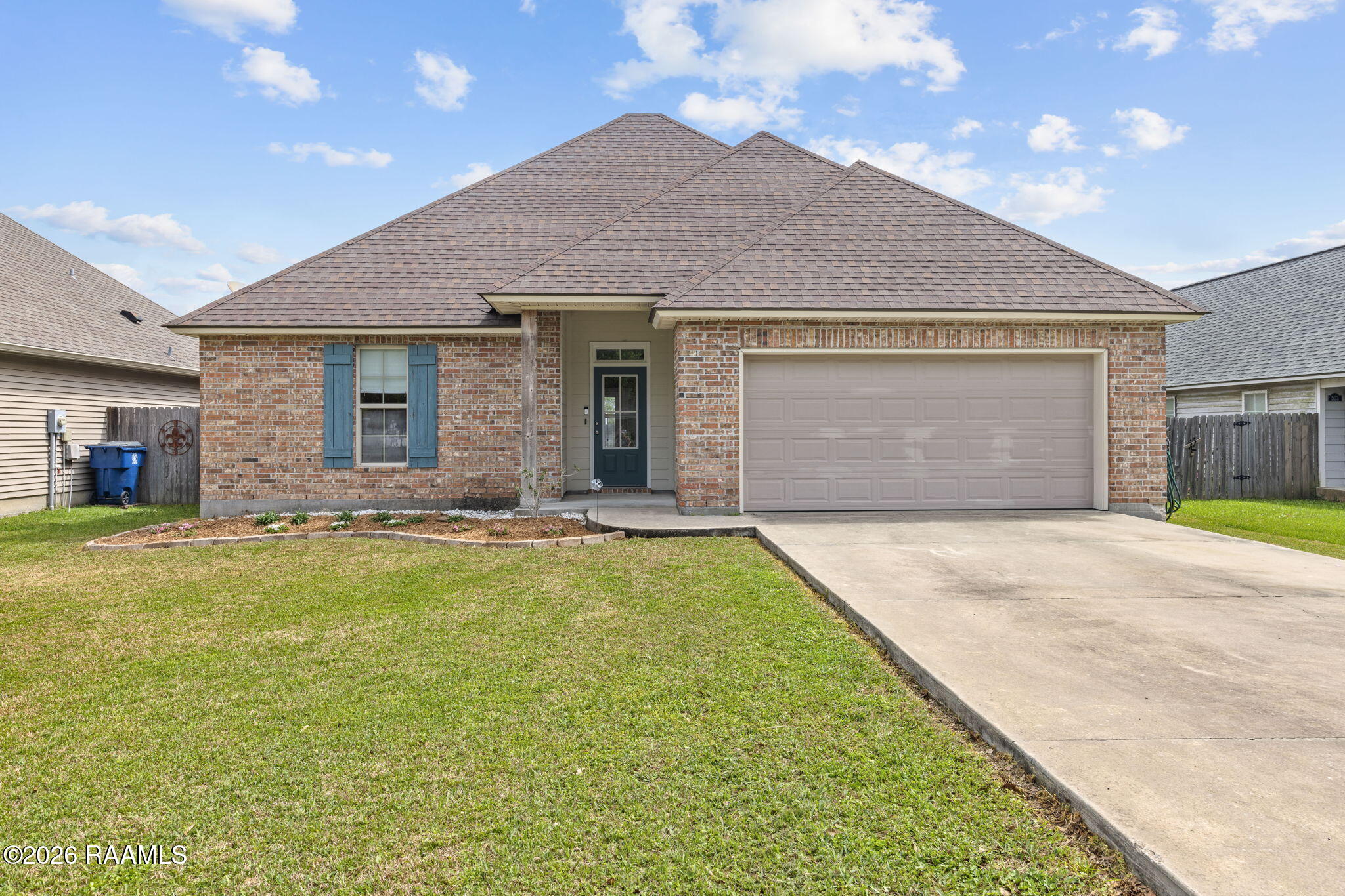 2-web-or-mls-501 Southeastern Ave-2