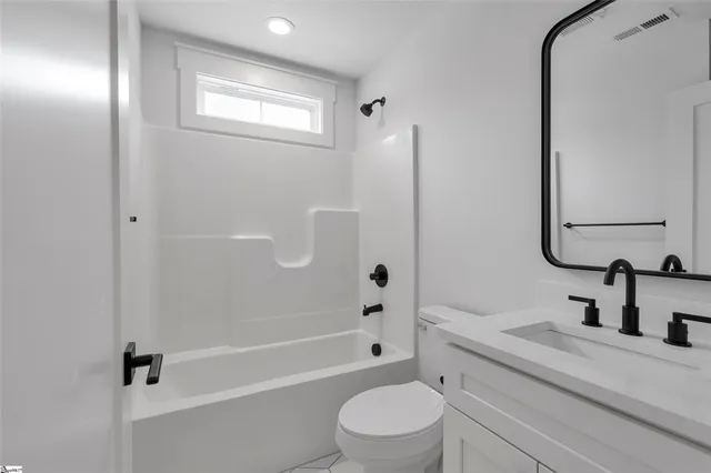 $2,700 | 4018 Old Williamston Road, Belton, SC 29627