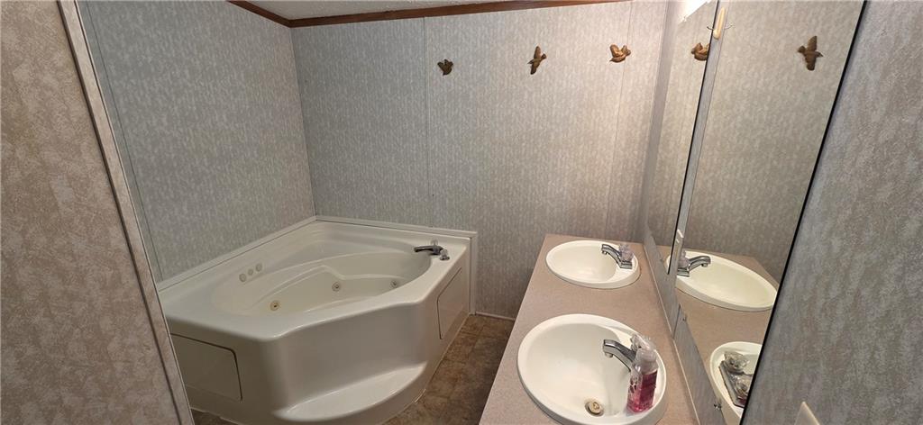 369 Smithfield Highhouse Road Smithfield, PA 15478 - Photo 9 of 20