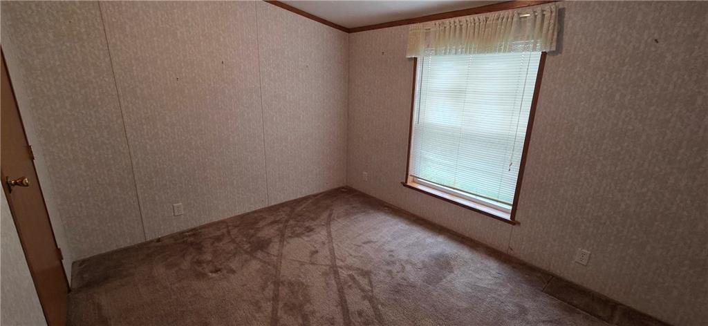 369 Smithfield Highhouse Road Smithfield, PA 15478 - Photo 10 of 20