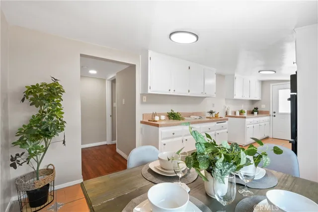 $3,900 | 13439 Roselle Avenue, Hawthorne, CA 90250