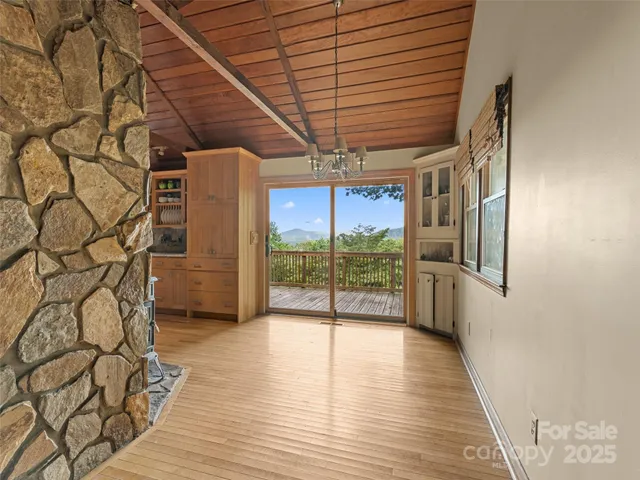 $650,000 | 151 Heatherly Heights Road, Saluda, NC 28773