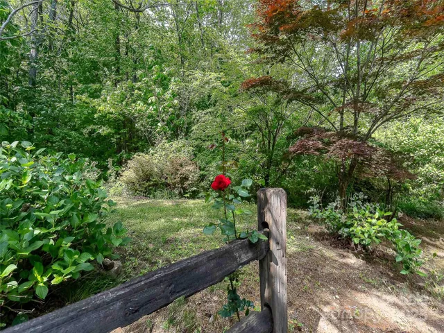 $650,000 | 151 Heatherly Heights Road, Saluda, NC 28773