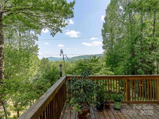 $650,000 | 151 Heatherly Heights Road, Saluda, NC 28773