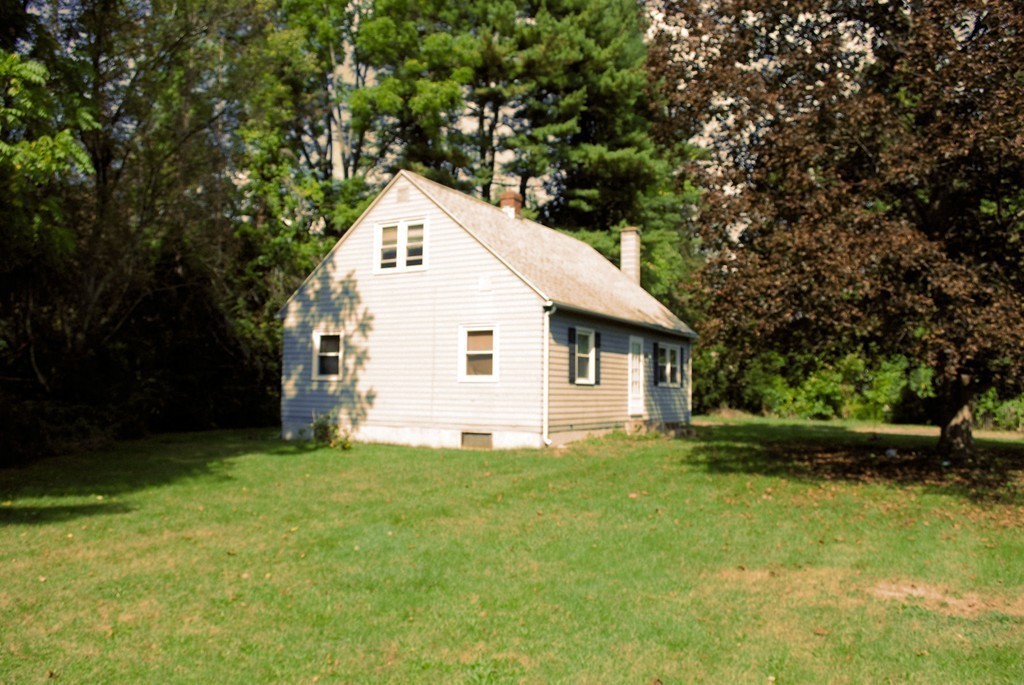 41 East Hadley Road Amherst, MA 01002 - Photo 16 of 19 Gallery Image 16