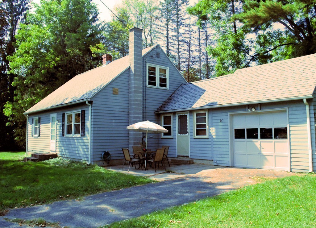 41 East Hadley Road Amherst, MA 01002 - Photo 18 of 19 Gallery Image 18