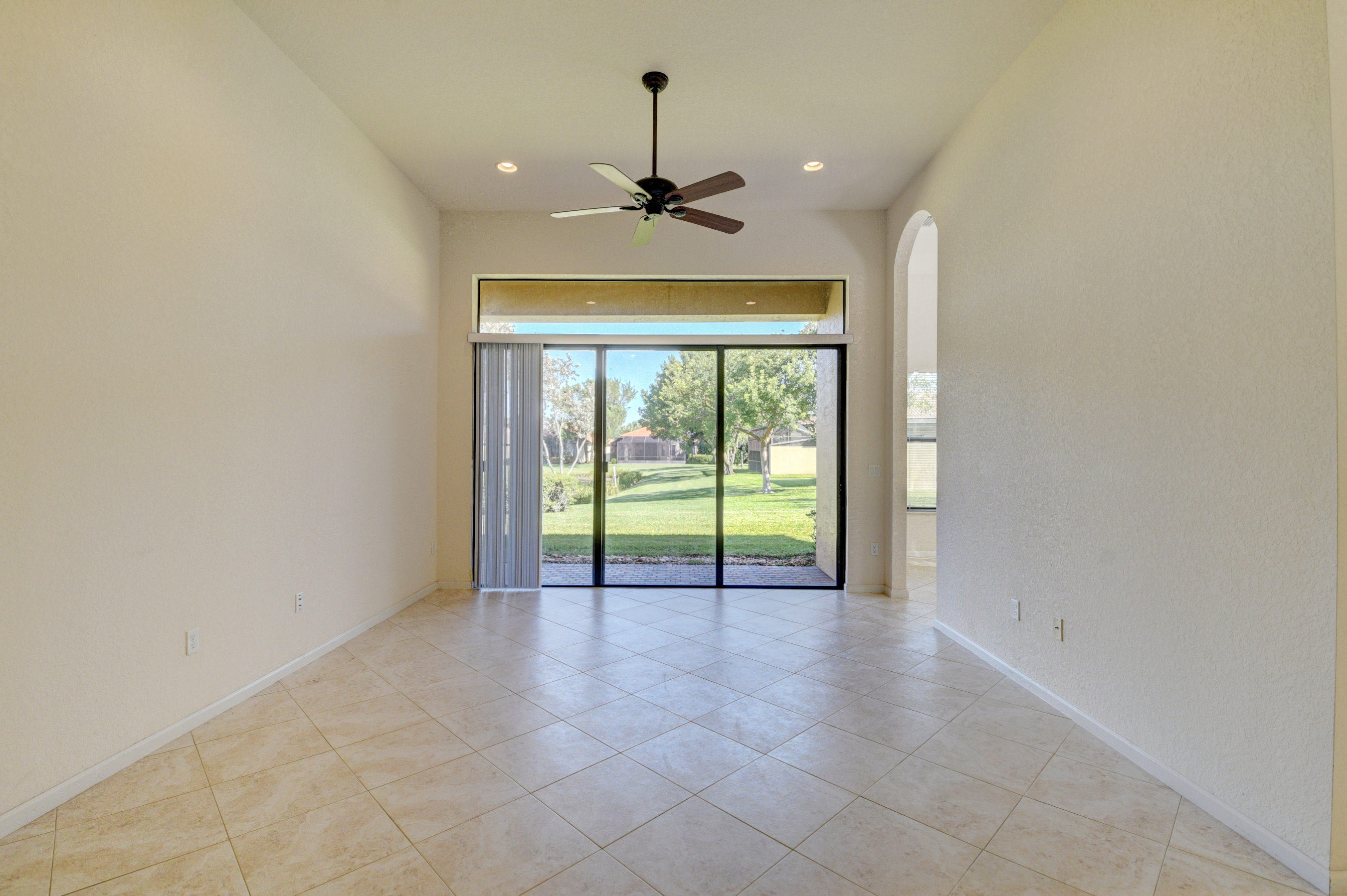 9583 Isles Cay Drive Delray Beach, FL 33446 - Photo 3 of 47 Living Room