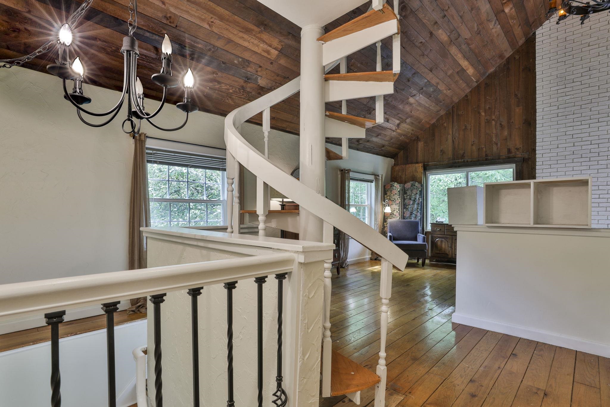 221 Hayden Road Hollis, NH 03049 - Photo 26 of 36