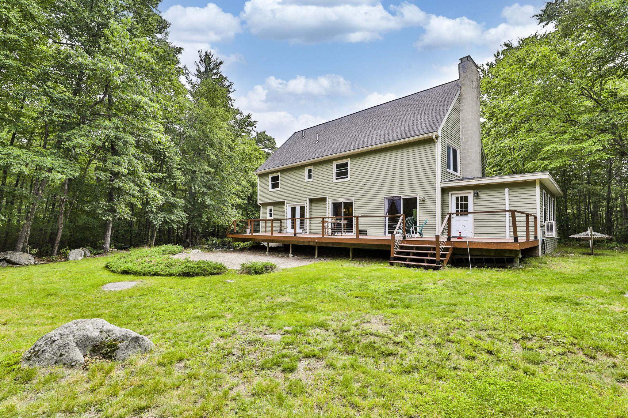 221 Hayden Road Hollis, NH 03049 - Photo 5 of 36