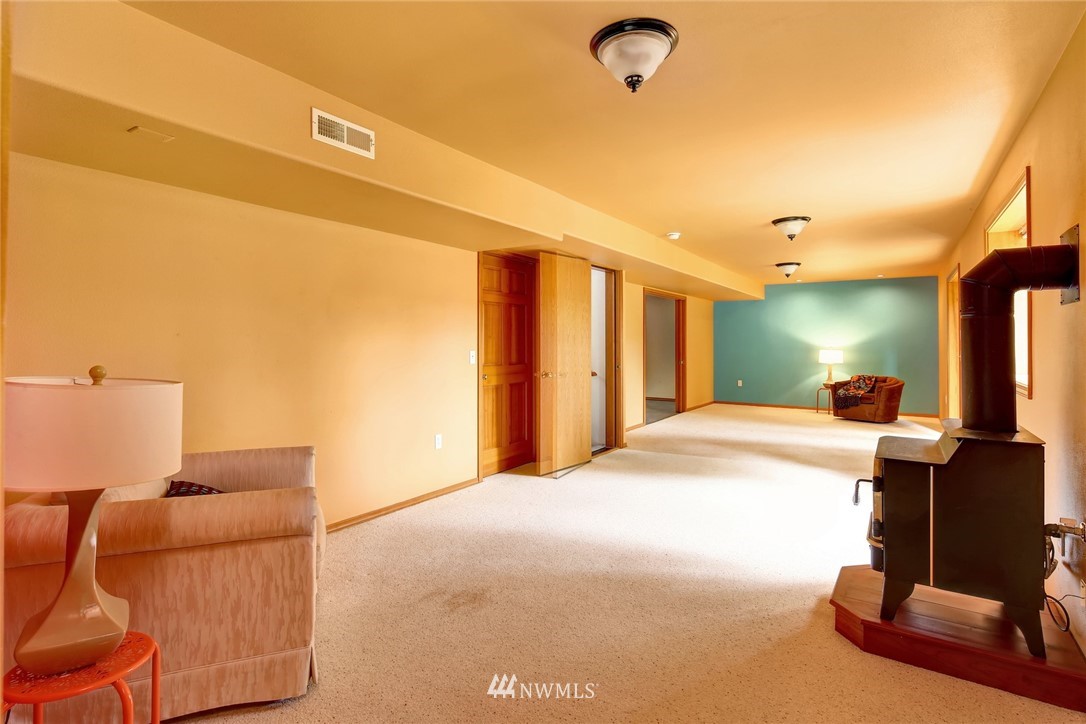 3744 Beazer Road Bellingham, WA 98226 - Photo 19 of 25