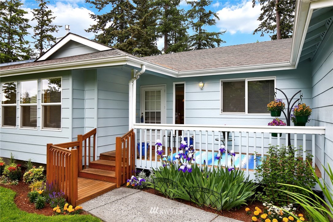 3744 Beazer Road Bellingham, WA 98226 - Photo 3 of 25