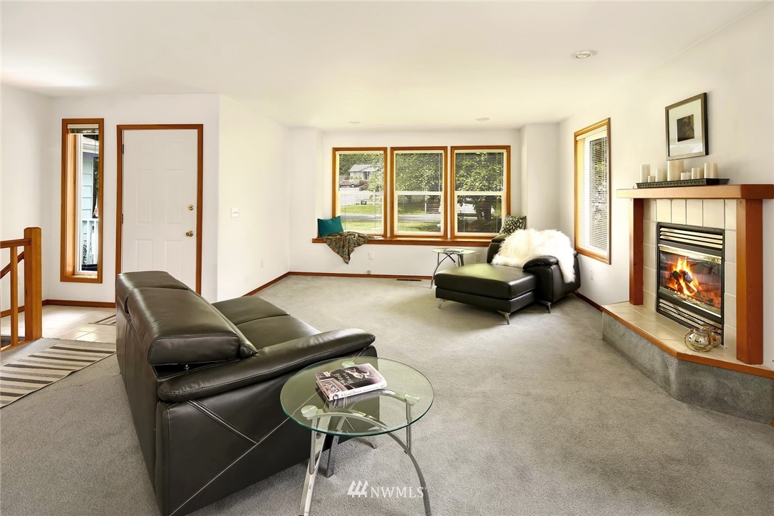 3744 Beazer Road Bellingham, WA 98226 - Photo 4 of 25