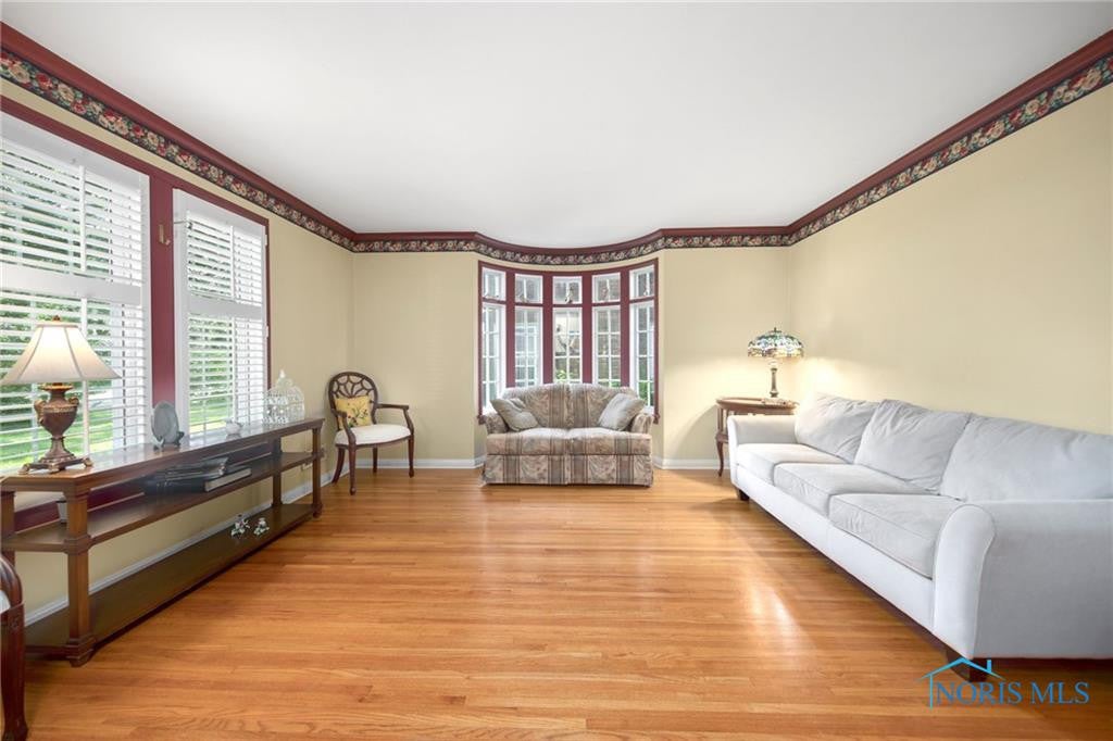 3880 Indian Road Toledo, OH 43606 - Photo 9 of 45 Gallery Image 9