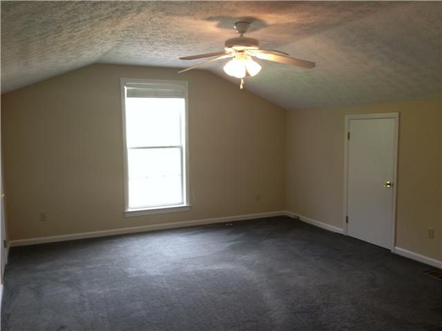 166 Howard Road White Bluff, TN 37187 - Photo 3 of 12 Gallery Image 3