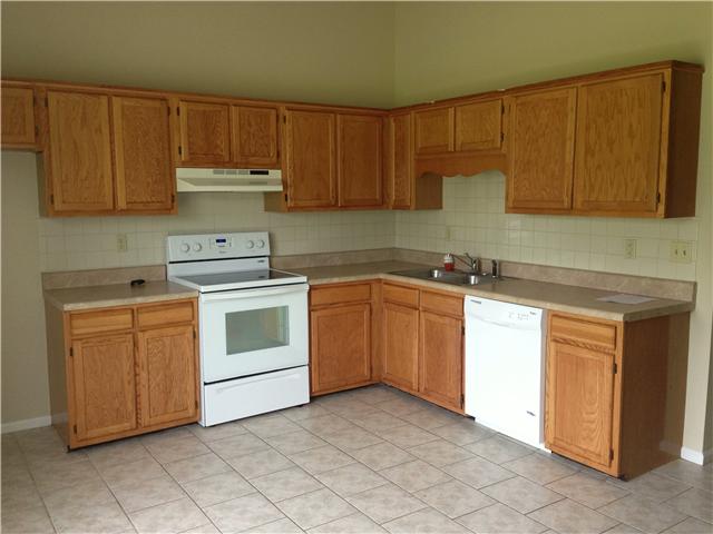 166 Howard Road White Bluff, TN 37187 - Photo 4 of 12 Gallery Image 4